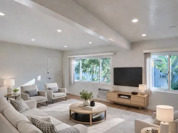 Bright & Spacious Renovated Apartments Prime West Hollywood Location