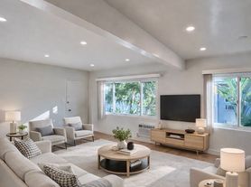 Bright & Spacious Renovated Apartments Prime West Hollywood Location