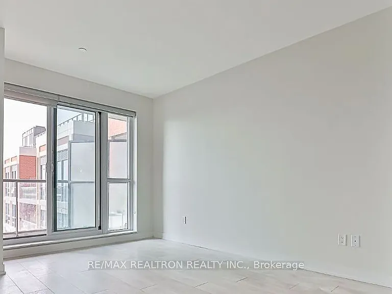 31 Tippett Rd #636 — Photo 19