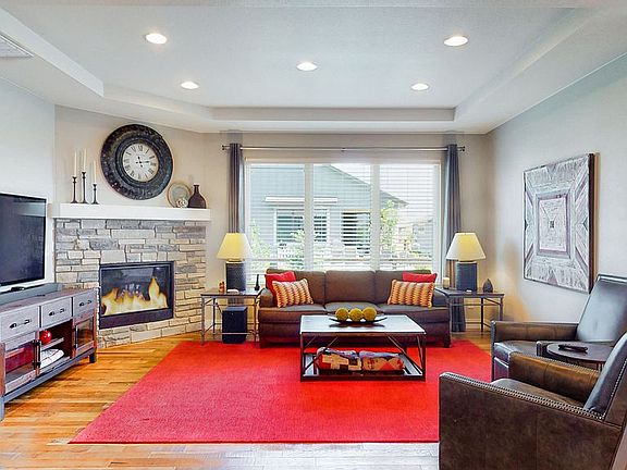 Bright and Cozy