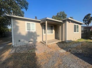 1293 Clover Dr, Santa Rosa, CA 95401
