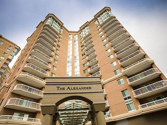 Enjoy living at The Alexander, one of Alexandria's destination high-rise communities