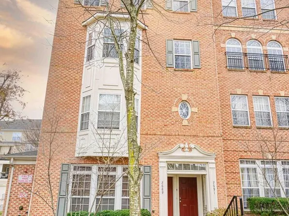2691 Sheffield Hill Way, Woodbridge, VA 22191