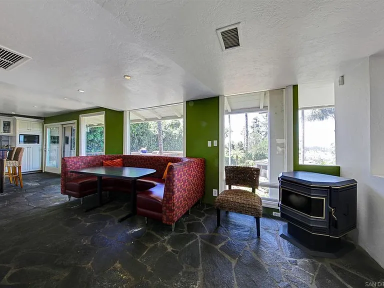 5030 Alzeda Dr #1 — Photo 8