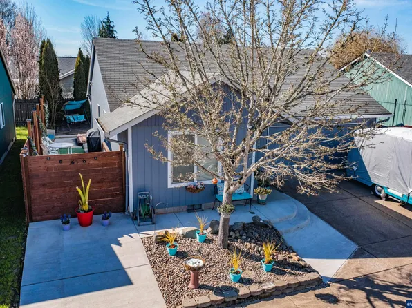3130 Mount Vernon St SE, Albany, OR 97322