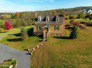 15826 Old Waterford Rd, Paeonian Springs, VA 20129