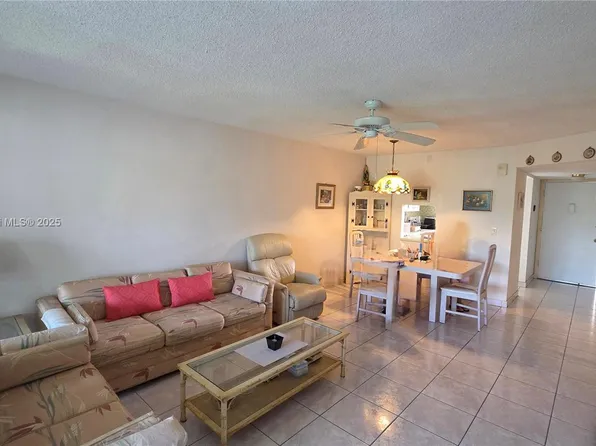 3508 SW Natura Blvd APT 310, Deerfield Beach, FL 33441