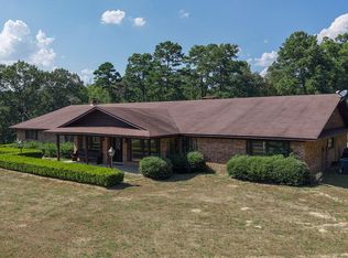 2115 E Pinecrest Dr, Atlanta, TX 75551