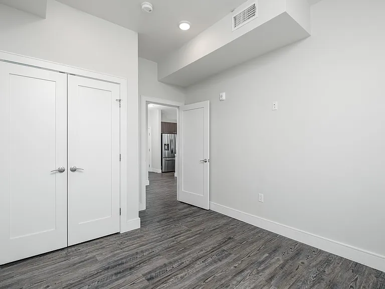 16 Laurel St — Photo 28