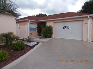 1214 Flores Ave, Lady Lake, FL 32159