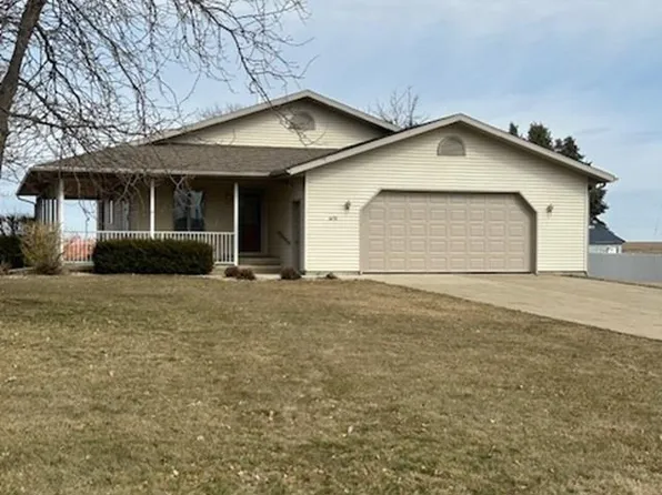 415 E 4th St, Kingsley, IA 51028