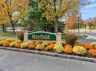 83 Mayfield Rd #83, Bedminster, NJ 07921