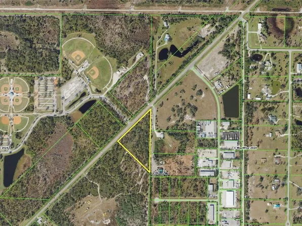 S River Rd, Englewood, FL 34223