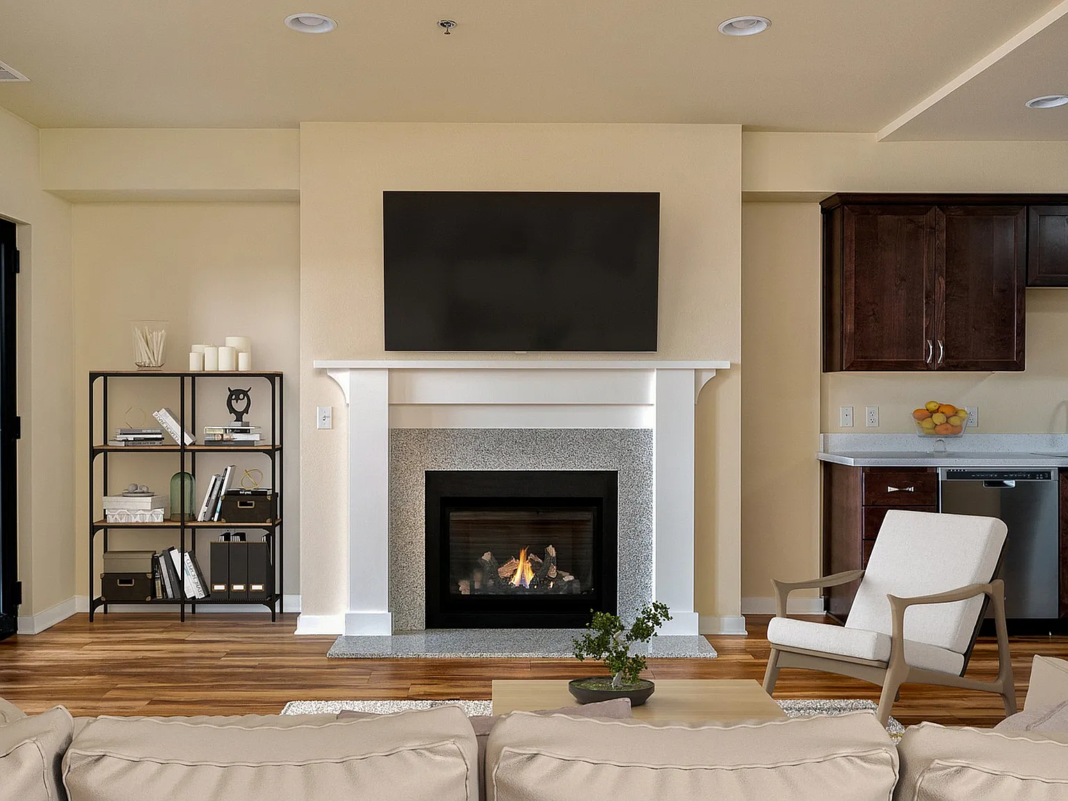 The Meridian Apartments — Photo 3