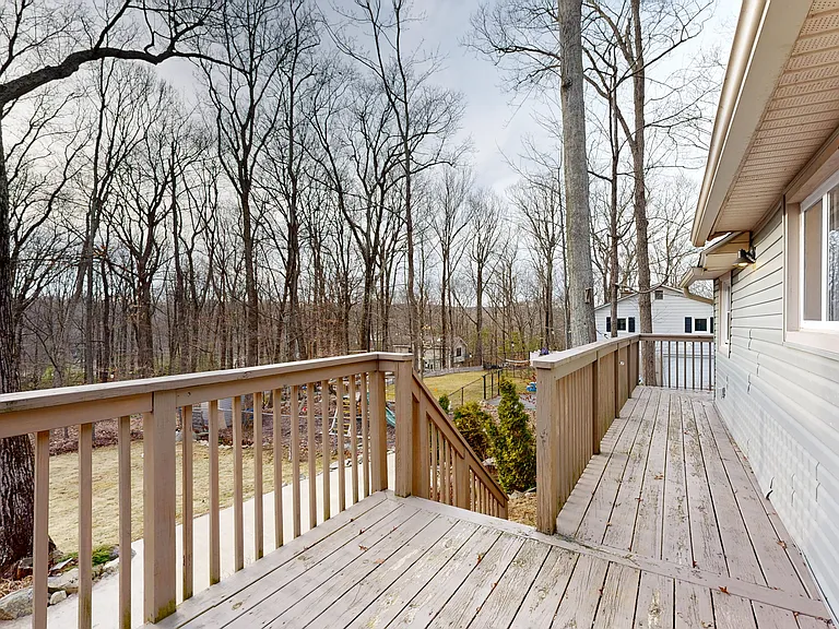 319 Midway Dr — Photo 22