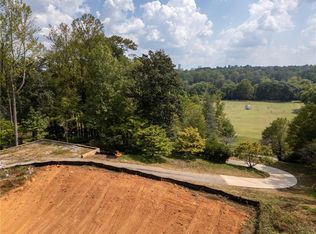 655 Fairfield Rd NW, Atlanta, GA 30327