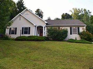 93 Whiteview Rd, Wynantskill, NY 12198