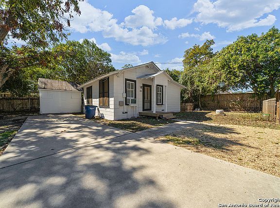 4th image of 158 1/2 S Academy Ave
