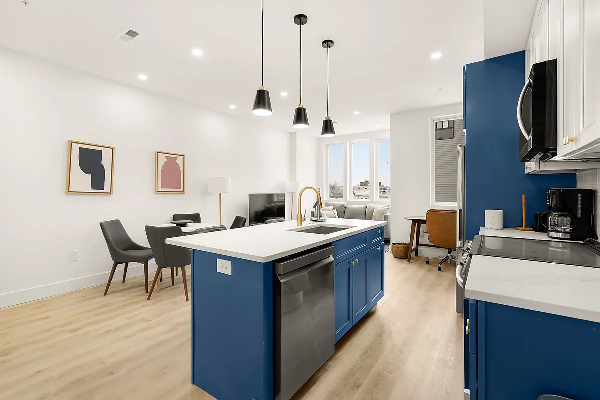 Building Photo - 1630 K St NE #4