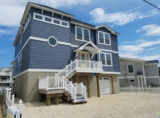 7 Patrick Dr, Manahawkin, NJ 08050