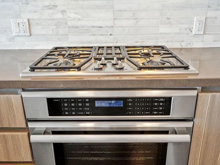 718 Long Bridge St #800 — Photo 15
