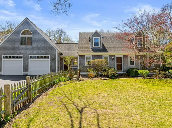65 Willow Field Drive, North Falmouth, MA 02556