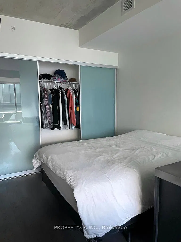 1 bed, $2,600 — Photo 4
