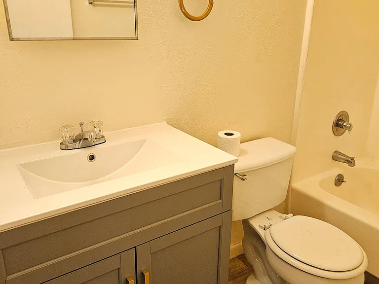 304 Western Skies Dr SE #4 — Photo 4