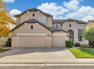 9689 Nature Trail Way, Elk Grove, CA 95757