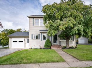 457 N Main St, Canandaigua, NY 14424