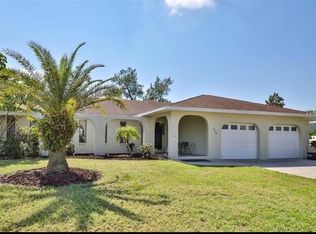 902 Birdie Way, Apollo Beach, FL 33572