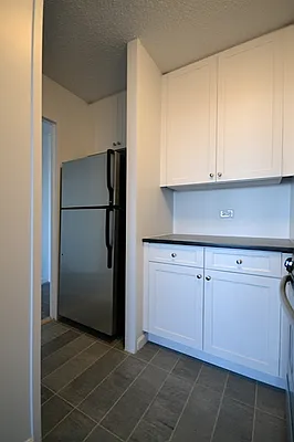 Rented by Olnick Organization | media 4