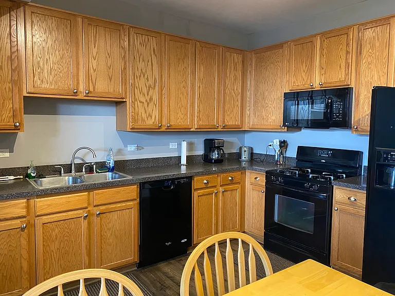 2273 Flagstone Ln — Photo 5