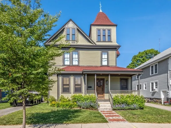 29 Milwood St, Dorchester, MA 02124