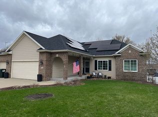 3022 Cassidy Dr NE, Rochester, MN 55906