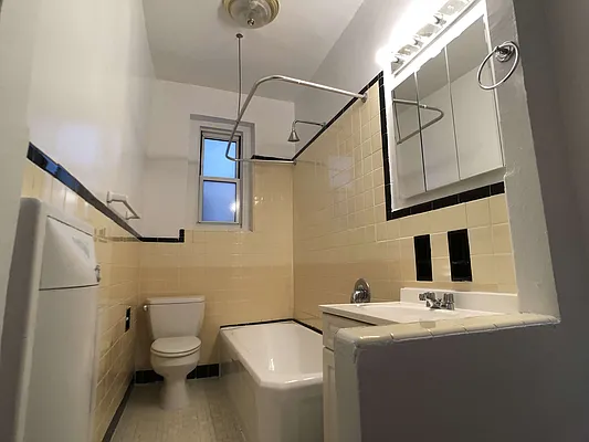 Rented by S&S Ocean Bay Properties | media 18