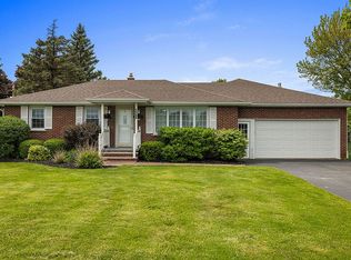 5908 Hoover Rd, Sanborn, NY 14132