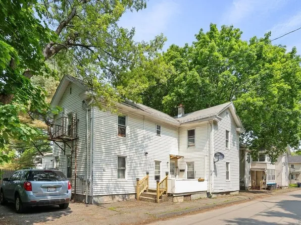 21 Pleasant St, Pittsfield, MA 01201