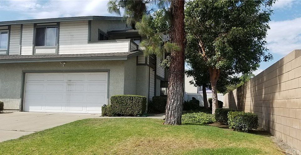 1st image of 895 E Alvarado St #4
