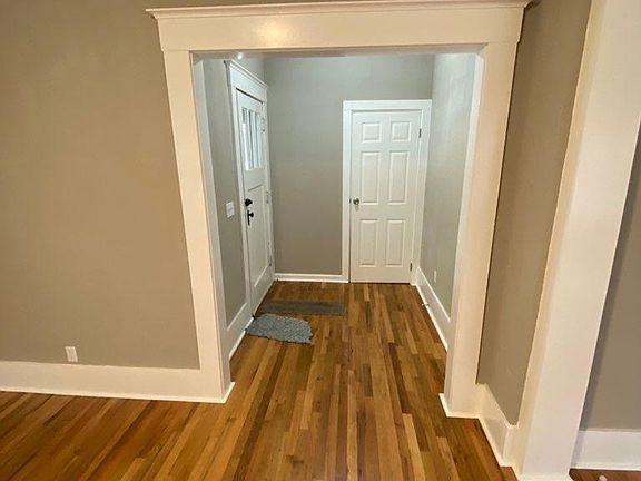 Entry way