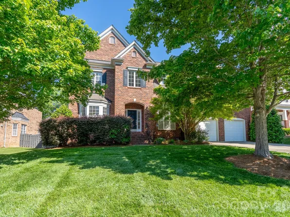 660 Vega St NW, Concord, NC 28027