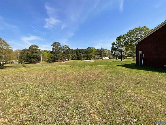 3rd image of 1276 New Friendship Rd