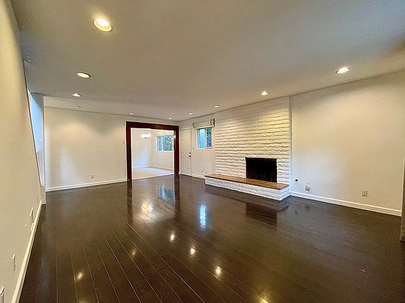 4th image of 1242 17th St APT 1