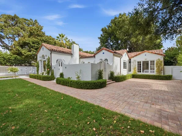 1535 Cowper St, Palo Alto, CA 94301