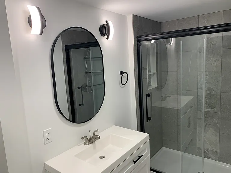 2 Rockview Ave #2 — Photo 4