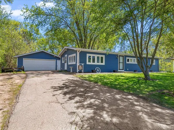 764 Forest DRIVE, Mayville, WI 53050