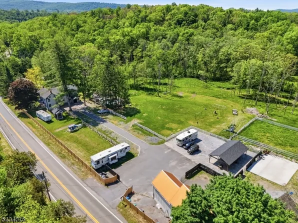 525 Hope-Blairstown Rd, Hope Twp., NJ 07825