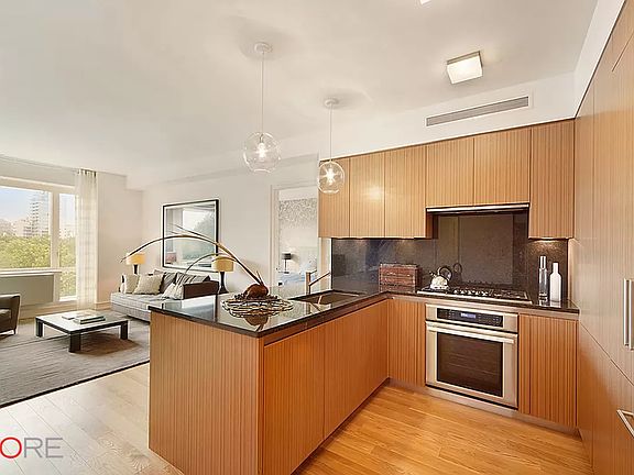 2nd image of 1280 5th Ave APT 7B