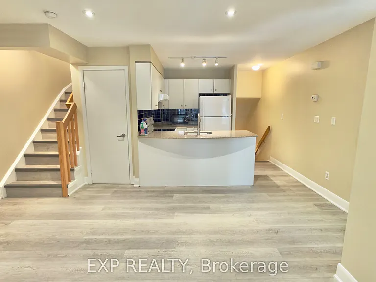 415 Jarvis St #397 — Photo 7