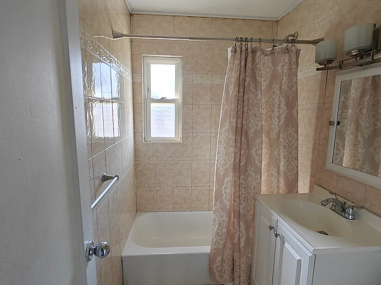 180 Hillside Ave #K1 — Photo 8